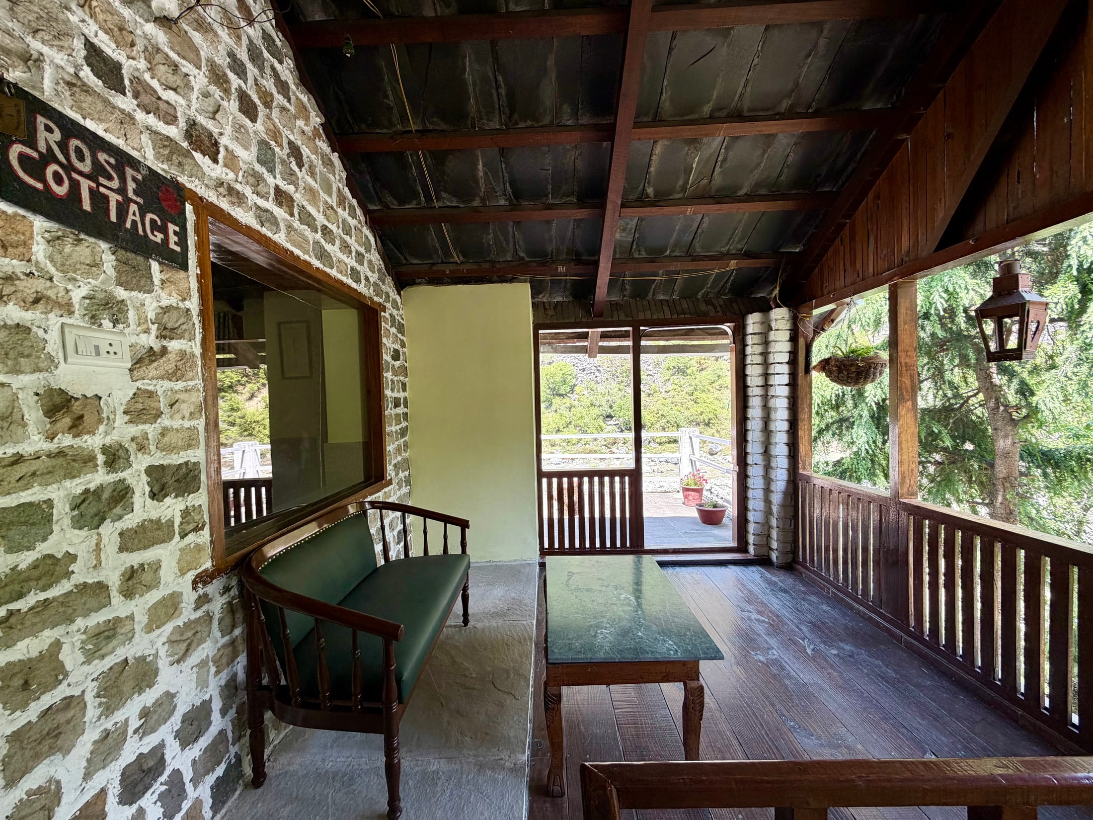 River and mountain atmosphere at WhiteStone Cottages
